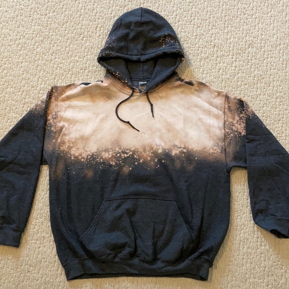 Gildan Tops - Gildan Bleach Dye Hoodie. Large